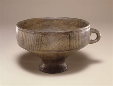 Brooklyn Museum Egyptian Classical Ancient Near Eastern Art Footed Bowl