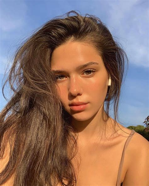 martyna on instagram “my hair is a mess but who cares” aesthetic girl beauty girl beauty