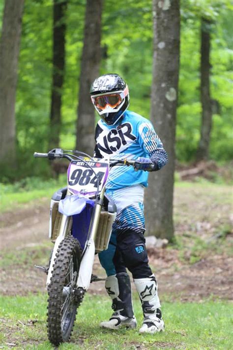 Most dirt bike motorcycles eliminate all the bells and whistles to become lighter weight, making them more adaptive to off road riding. Types of Dirt Bike Racing - Dirt Bike Parent