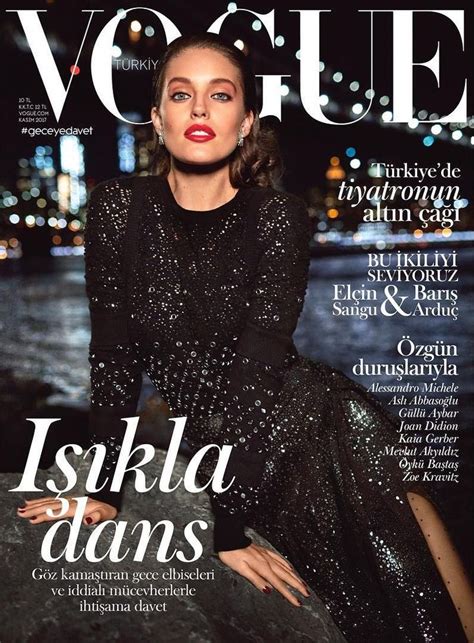 Emily Didonato By Miguel Reveriego Vogue Turkey November 2017 Vogue