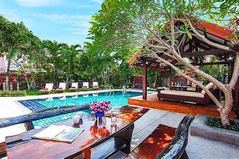 Baan Chatmanee Modern 5 Bedroom Pool Villa In Jomtien South Pattaya