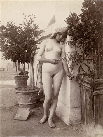 Seated Male Nude Von Baron Wilhelm Von Gloeden Auf Artnet My Xxx Hot Girl