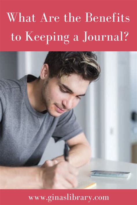 7 Awesome Benefits Of Keeping A Journal Every Day