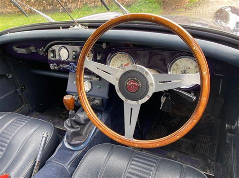 1973 MG Midget 1275cc Round Wheel Arch Chrome Bumper Restored Black