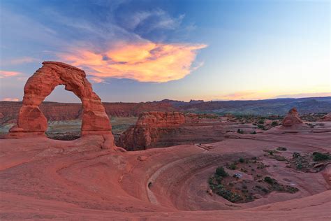 Photo Delicate Arch After Sunset Arches National Park Mountains Free