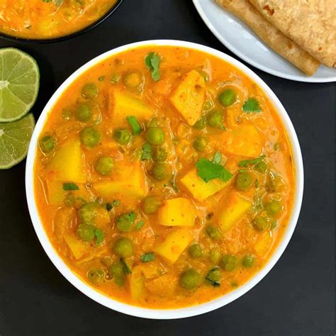 Instant Pot Potato Peas Curry Aloo Matar Indian Veggie Delight