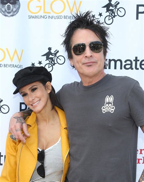 Photo Brittany Furlan Et Son Fiancé Tommy Lee à La Journée Off The