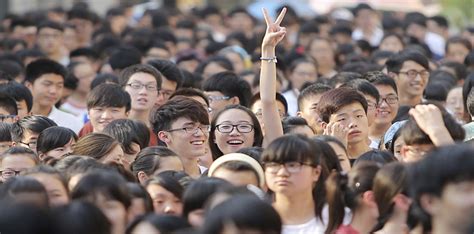More Chinese Overseas Students Returning Home Echinacareers