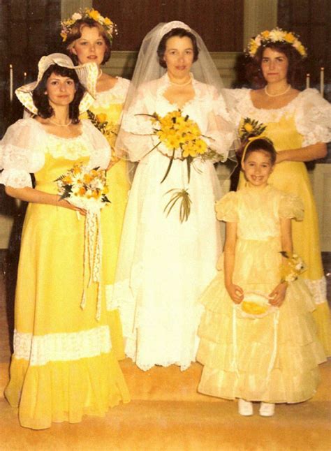46 Hilarious Vintage Bridesmaid Dresses That Didnt Stand The Test Of Time Demilked