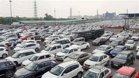Delhi Gurgaon Traffic Heavy Jam Reported Gurugram Police Shares