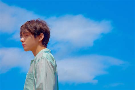 The album was released on may 18, 2018 by big hit entertainment. FULL HQ BTS Teaser Photos for "Love Yourself: Tear ...