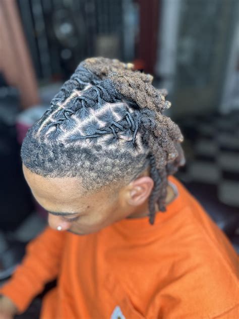 Barrel braids with two strands : r/Dreadlocks