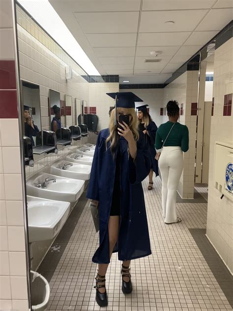 Chel On Twitter Just Got A Degree In Serving Cunt