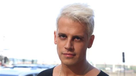 Twitter Banished Provocateur Milo Yiannopoulos Speaks To Cbc News Cbc News