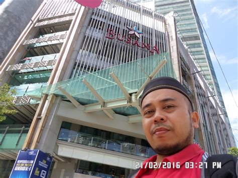 Senang je nak cari kedai ustaz ni. Jeehan al-Maliziy: Mara Digital, Busana @ Menara Mara