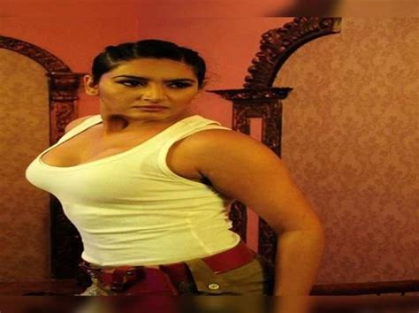 Ragini Dwivedi Is In A Nasty Cat Fight Kannada Movie News Times Of India