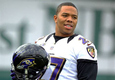 ‘madden Nfl 15 Ray Rice Removed Over Elevator Rage Player Beating
