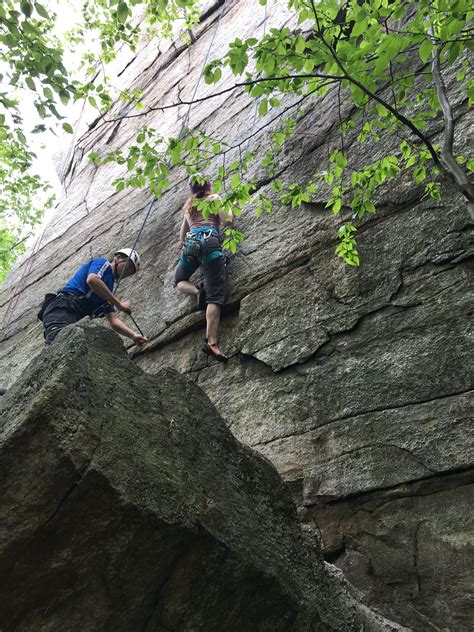 Me Climbing In Peterskill Ny Climbing Rock Climbing Natural