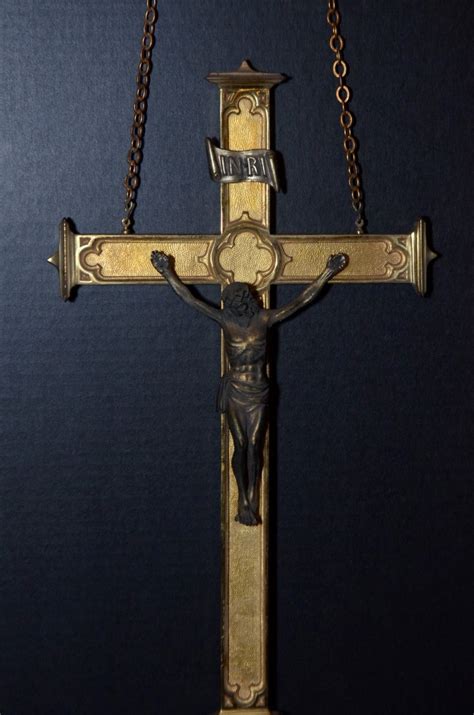 Vintage Bronze Crucifix King Richards