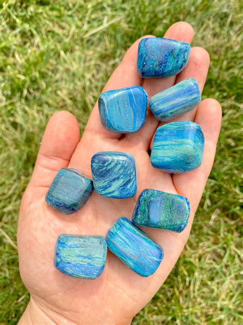 Azurite Crystal Azurite Stone Healing Crystals And Stones Etsy