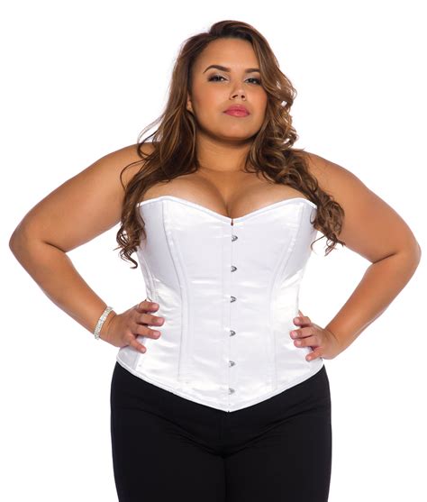 The Bigger Sized Women And The Plus Size Corsets Thefashiontamer Com