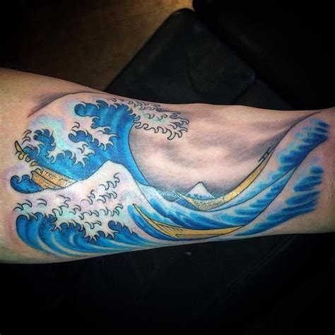 15 Powerful Hokusai Wave Tattoos Tattoodo