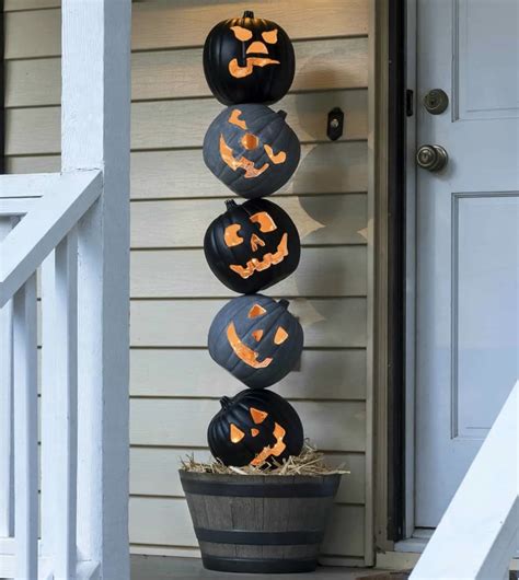 25 Diy Halloween Decorations To Make This Year Crazy Little Projects