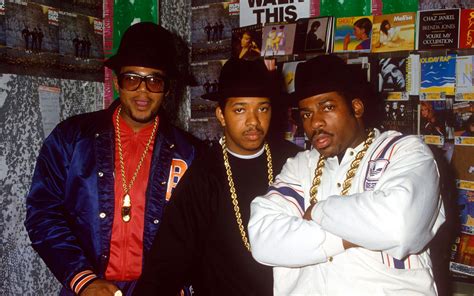 Celebrating The Hip Hop Pioneers Of The 1990s In Photos