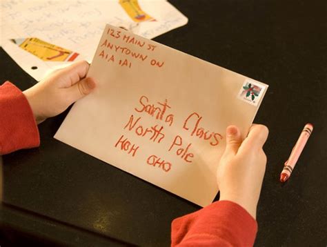 If possible, you may want to use a computer to simply type and print the address as this can decrease the be sure to include a return address in the top left corner if you're expecting a response! Canada Post's Address for Santa Claus Receives 1 Million Letters, Reply to Every Single One