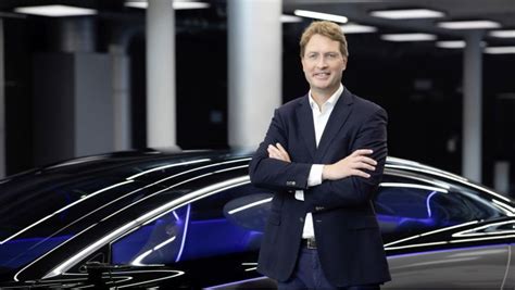 CEO Ola Källenius Mercedes Benz lotet neue Quellen für Halbleiter aus