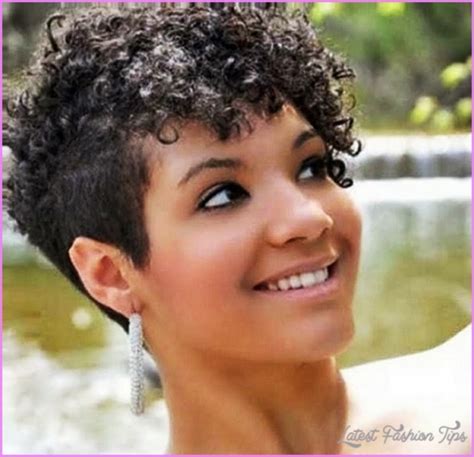 Cute Curly Hairstyles For Black Women Latestfashiontips