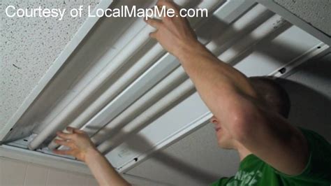 How To Install Or Change Fluorescent Bulbs In Recessed Office