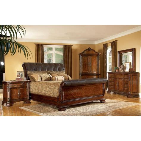 King Size 4 Piece Wood Leather Sleigh Bedroom Set 14338762