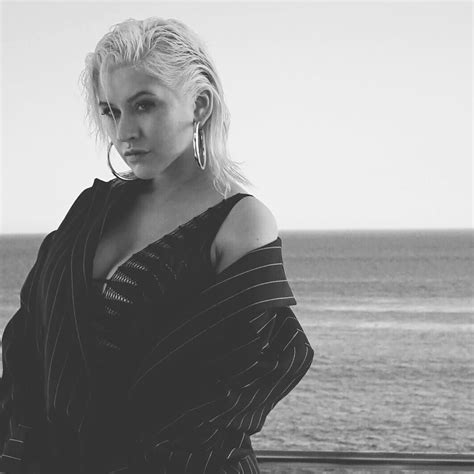 Christina Aguilera Nackt Sexy 27 Fotos Video Nackte Berühmtheit