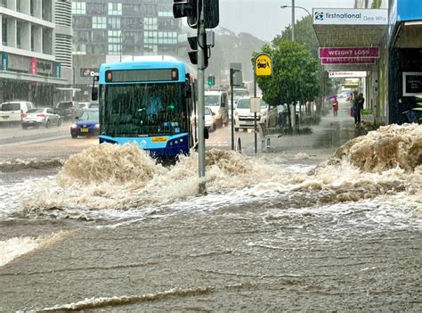 Sydney Floods Force Thousands More To Flee