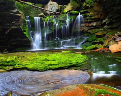 Elakala Falls A Popular Waterfall In West Virginia Charismatic Planet