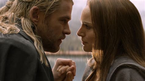 Thor And Jane Thor The Dark World Photo 37279310 Fanpop