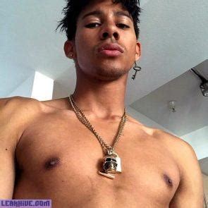 Sexy Keiynan Lonsdale Nude Leaked Pics Jerking Off Porn