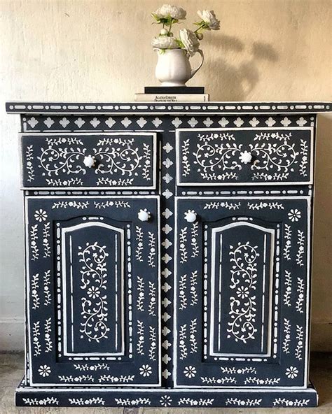 Pin On Stenciled And Painted Furniture