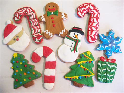 Make your christmas cookies stand out with decorating ideas that range from sophisticated to simple. Bloatal Recall: Christmas Cookies (Rolled Sugar Cookies)