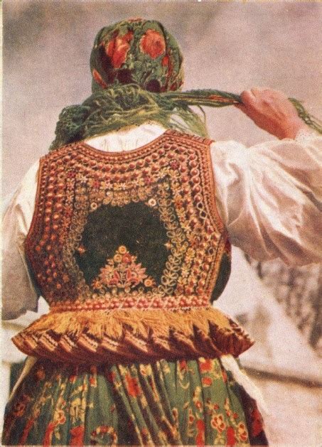 ginara bodice from the village of bronowice near polish folk costumes polskie stroje ludowe