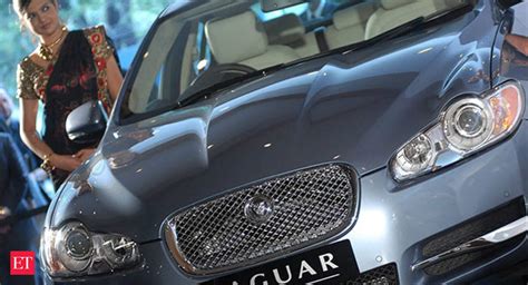 Tata Jaguar Land Rover Crosses 500000 Vehicles Mark The Economic Times