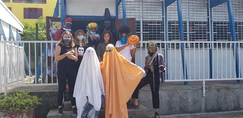 Lets Celebrate Halloween Collège Félix Aladin Flemin