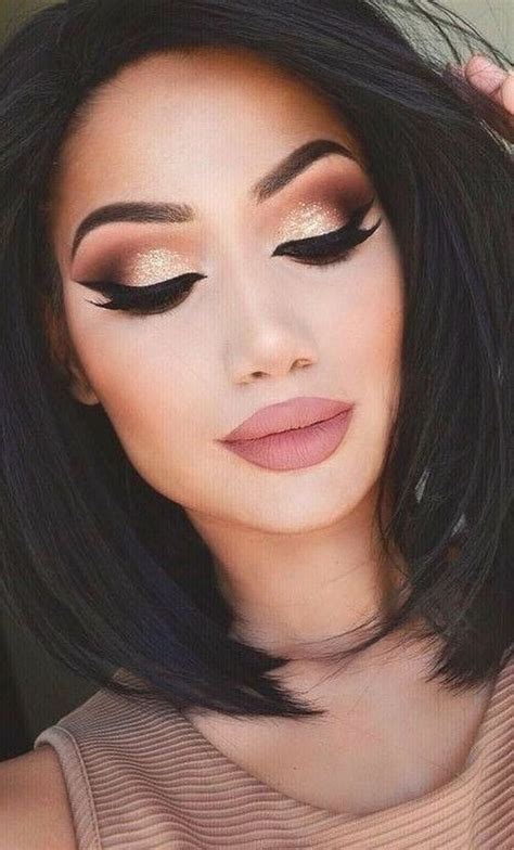 50 Elegant Eye Makeup Ideas To Get An Excellent Look This Year
