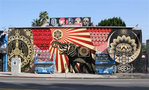 Street Art Shepard Fairey Obey Giant Sur Strip Art Le Blog