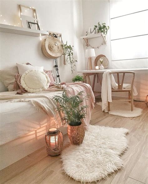 Pin By Kris On Bedroom♡ Teen Bedroom Decor Room Inspiration Bedroom Bedroom Makeover