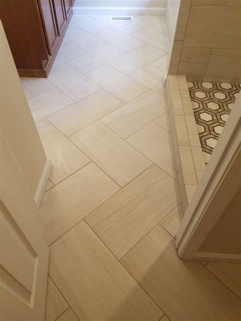 Playing with angles and patterns is a brilliant way to add interest and a new dimension to your design. a2c42cd19f2d5f6d49211fe325c347ec.jpg 756×1,008 pixels ...