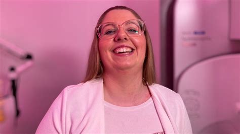 New Breast Cancer Screening Pod Opens In Gateshead Bbc News