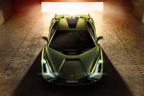 Lamborghini Just Created Its First Hybrid Car And Its A Wond