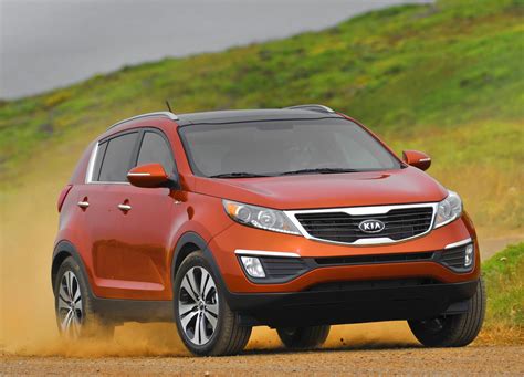 Edmunds also has kia sportage pricing, mpg, specs, pictures, safety features, consumer reviews and more. KIA Sportage - 2010, 2011, 2012, 2013 - autoevolution